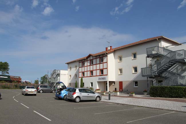BRYK8104